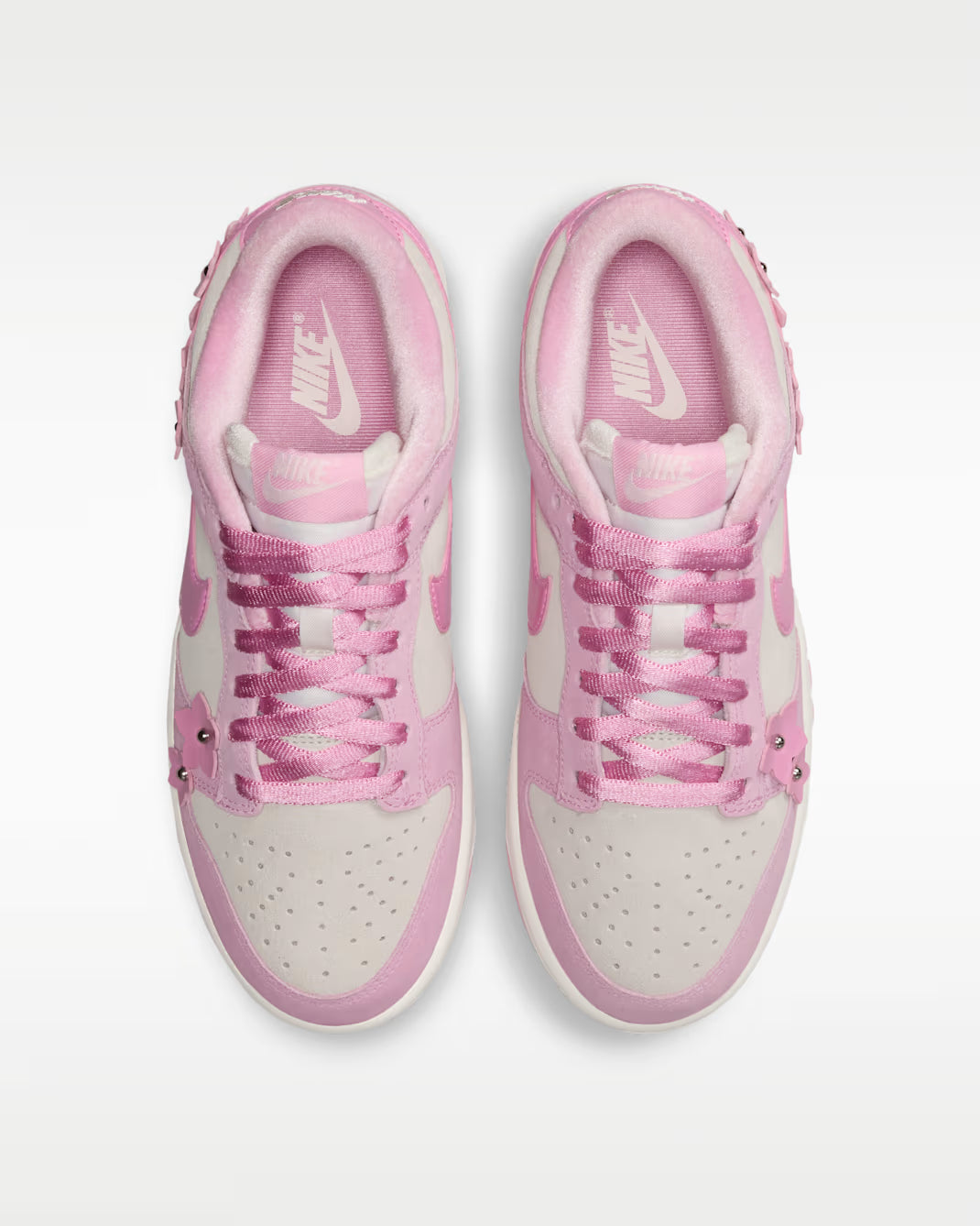 Nike Dunk Low SE "Florette"